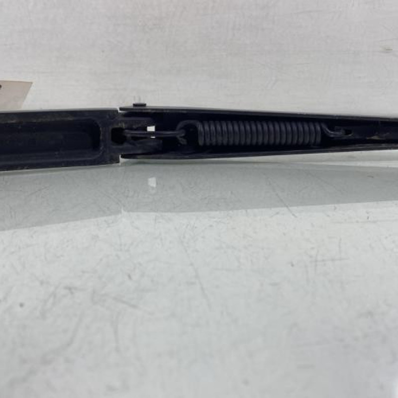 Bras essuie glace avant gauche VOLKSWAGEN POLO 6 Photo n°4