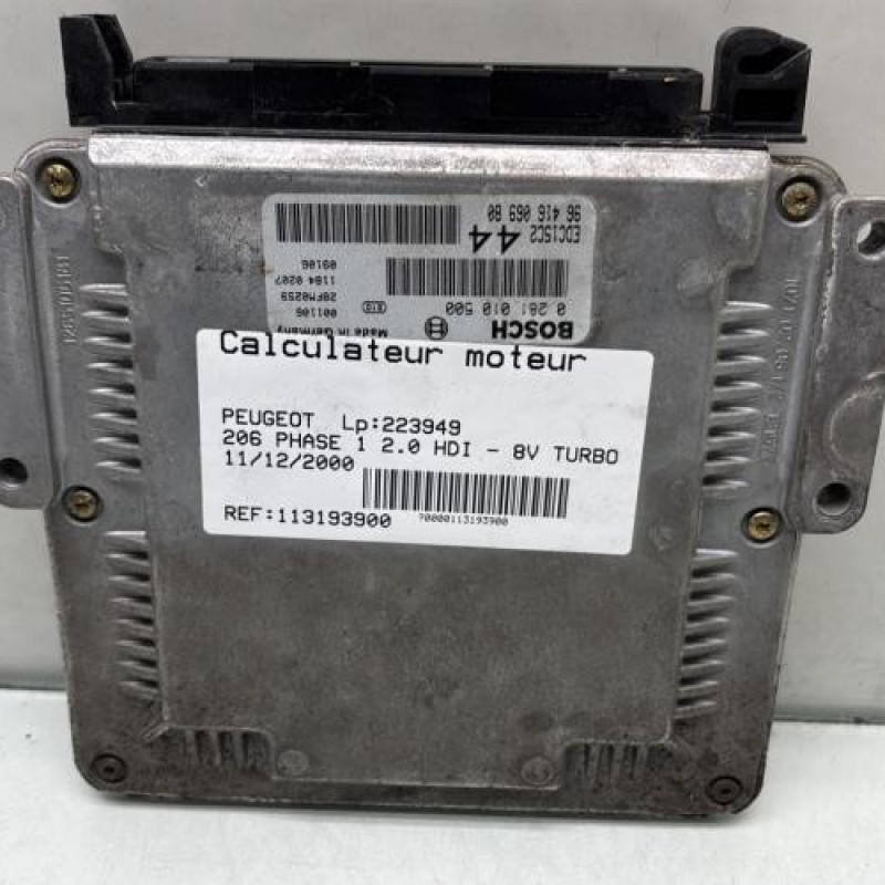 Calculateur moteur PEUGEOT 206 Photo n°3