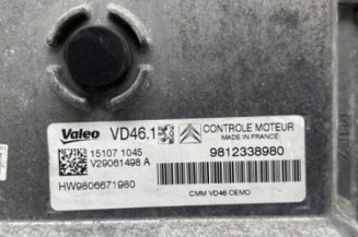 Calculateur moteur PEUGEOT 308 2