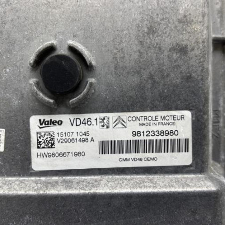 Calculateur moteur PEUGEOT 308 2