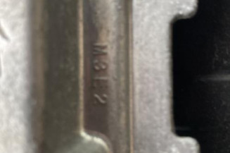 Calculateur moteur PEUGEOT 208 1