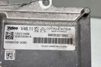 Calculateur moteur PEUGEOT 208 1