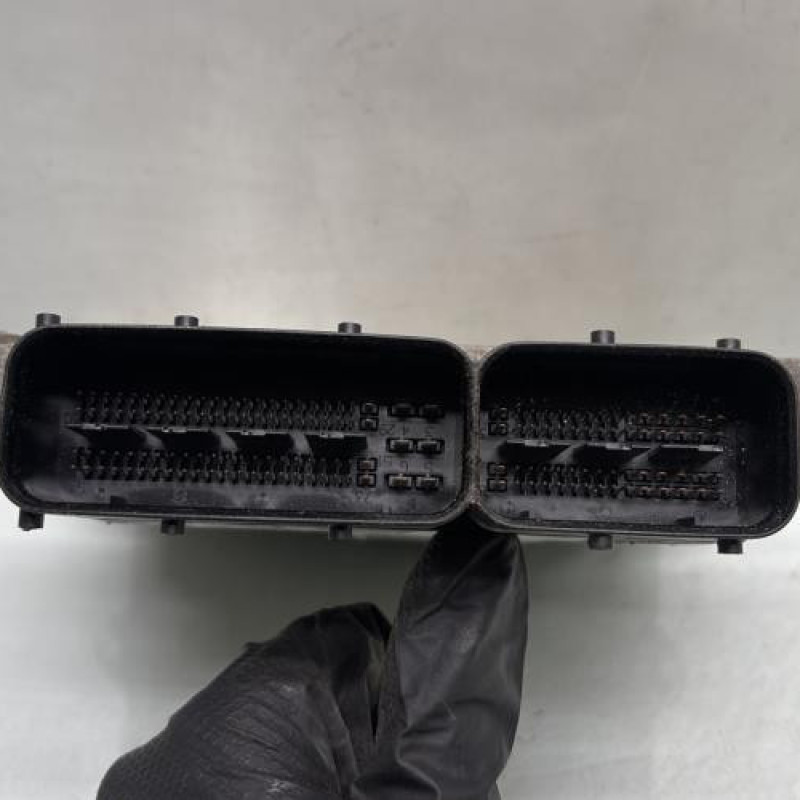 Calculateur moteur LANCIA YPSILON 4 Photo n°3