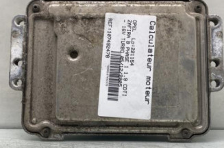 Calculateur moteur OPEL ZAFIRA B Photo n°1