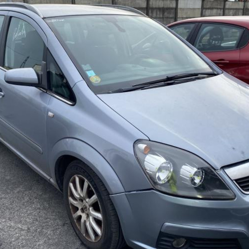 Calculateur moteur OPEL ZAFIRA B Photo n°6