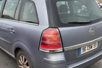 Calculateur moteur OPEL ZAFIRA B
