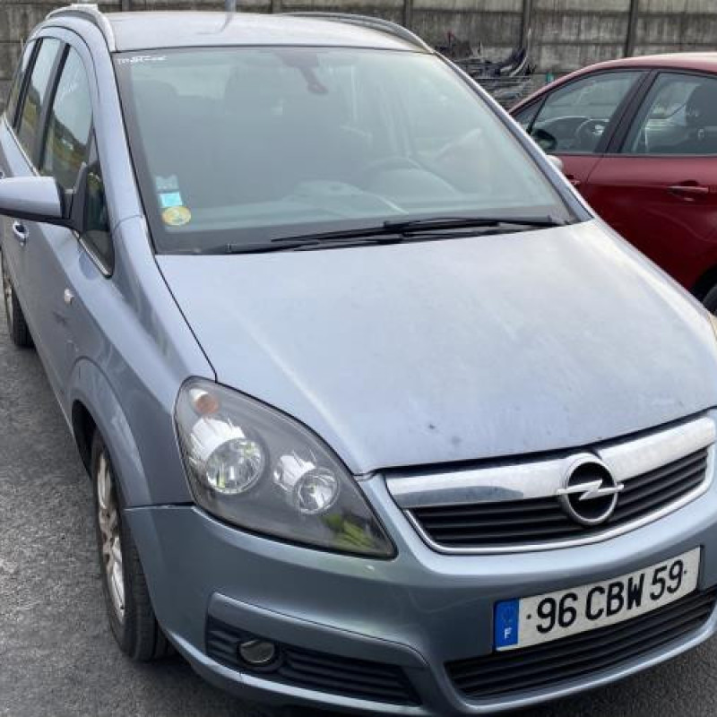 Calculateur moteur OPEL ZAFIRA B Photo n°12