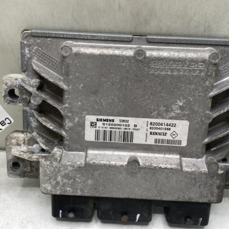 Calculateur moteur RENAULT GRAND MODUS Photo n°1