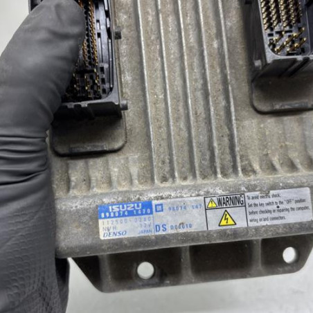 Calculateur moteur OPEL MERIVA A