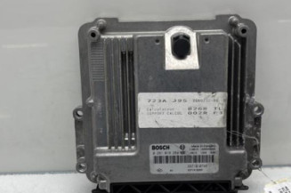 Calculateur moteur RENAULT SCENIC 3 Photo n°1