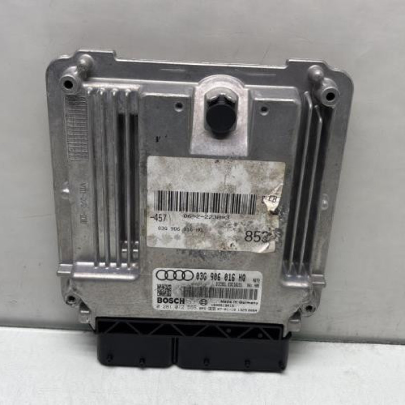 Calculateur moteur AUDI A6 3 Photo n°1
