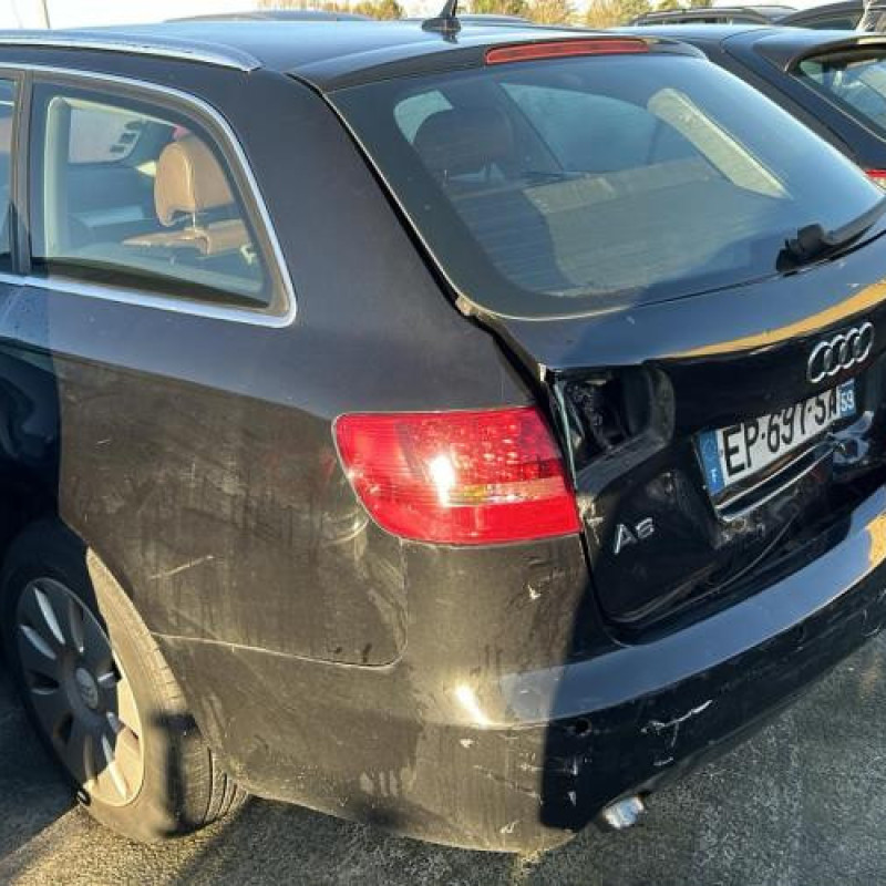 Calculateur moteur AUDI A6 3 Photo n°5