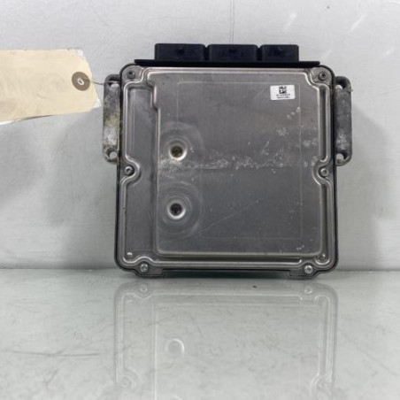 Calculateur moteur RENAULT ESPACE 4