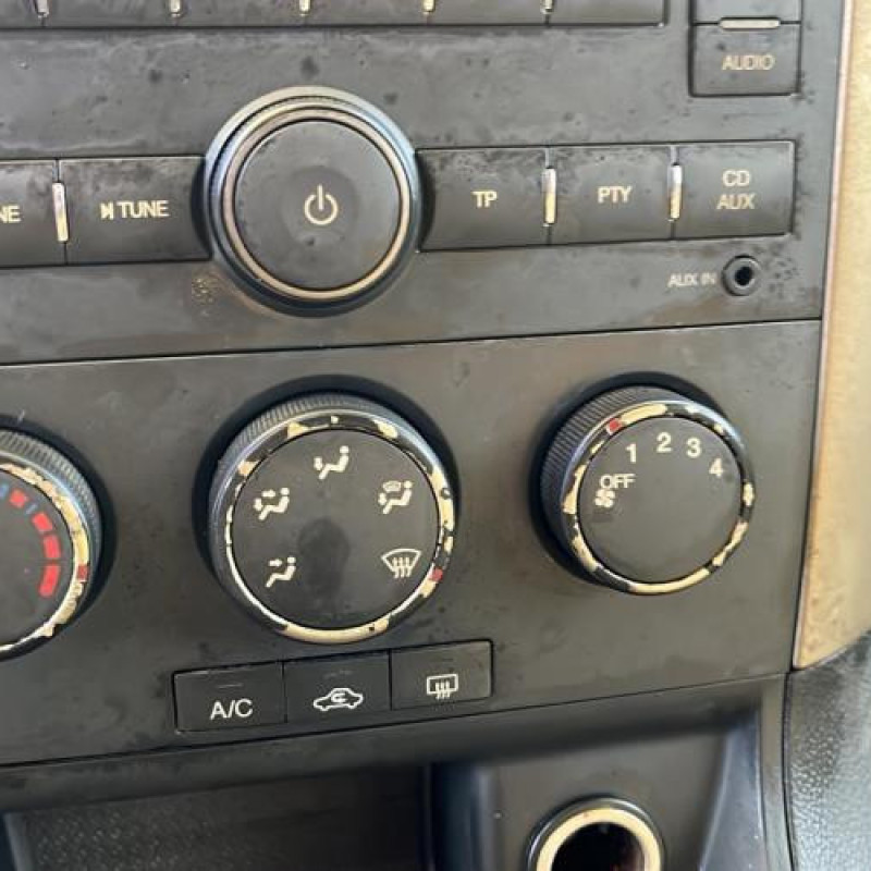 Calculateur moteur CHEVROLET CAPTIVA Photo n°12