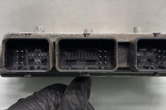 Calculateur moteur FORD FIESTA 6