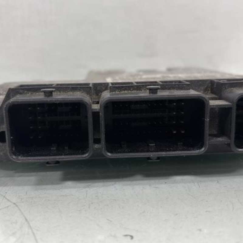 Calculateur moteur CITROEN C4 PICASSO 1 Photo n°3