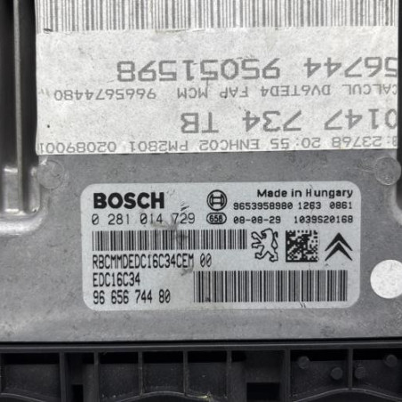 Calculateur moteur PEUGEOT 3008 1