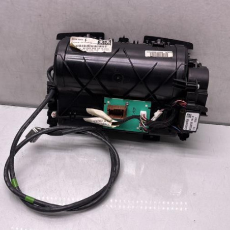 Ecran GPS PEUGEOT 3008 1