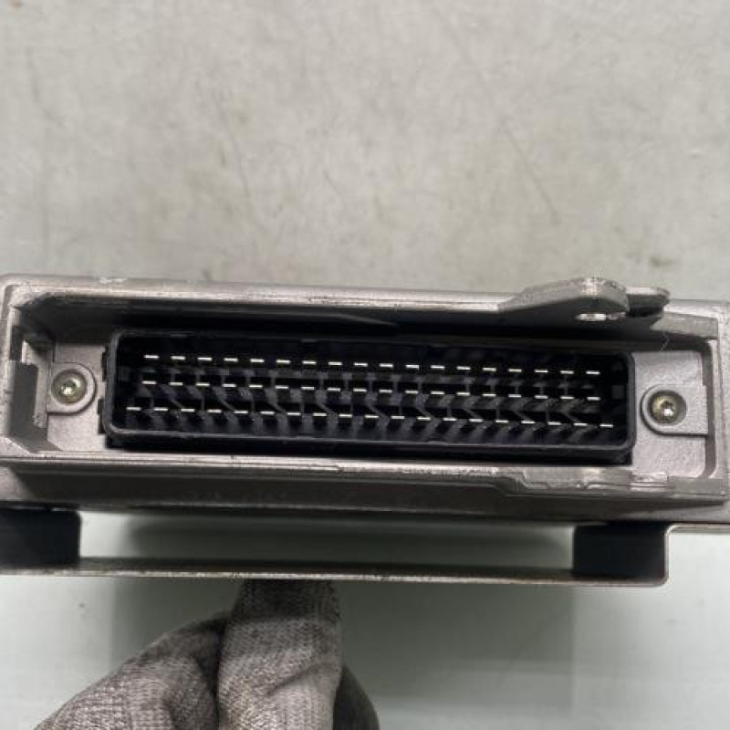 Calculateur moteur CITROEN BERLINGO 1 Photo n°3