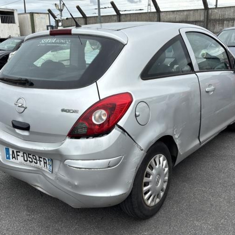 Calculateur moteur OPEL CORSA D Photo n°7