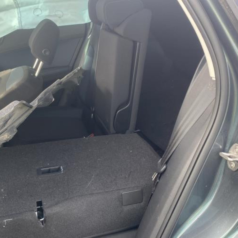 Ecran GPS SEAT ATECA Photo n°16