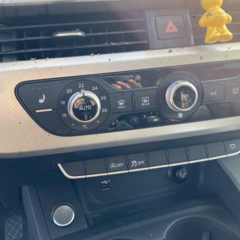 Ecran GPS AUDI A4 4 Photo n°19