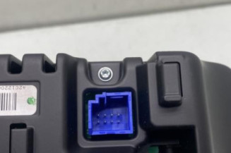 Ecran GPS MERCEDES CLASSE A 176