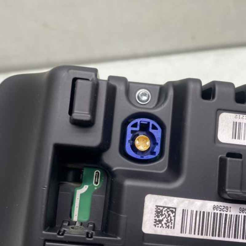 Ecran GPS MERCEDES CLASSE A 176 Photo n°4