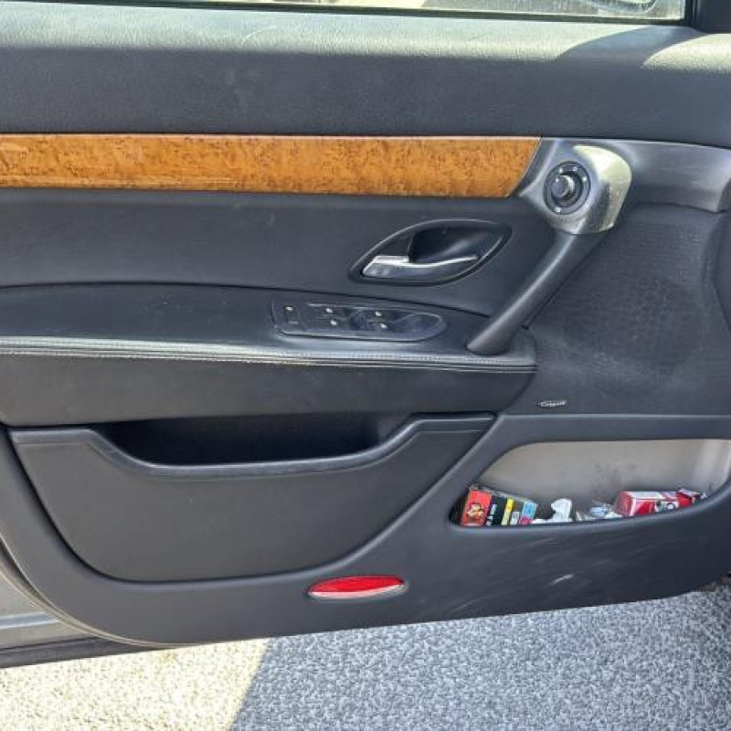 Ecran GPS RENAULT VEL SATIS Photo n°13