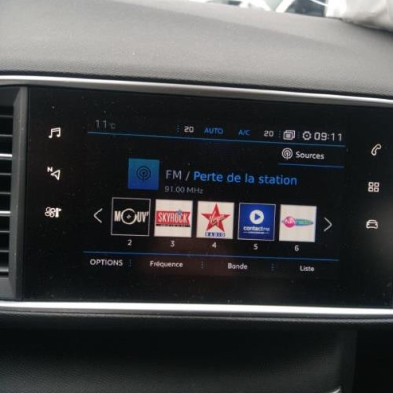 Ecran GPS PEUGEOT 308 2 Photo n°15