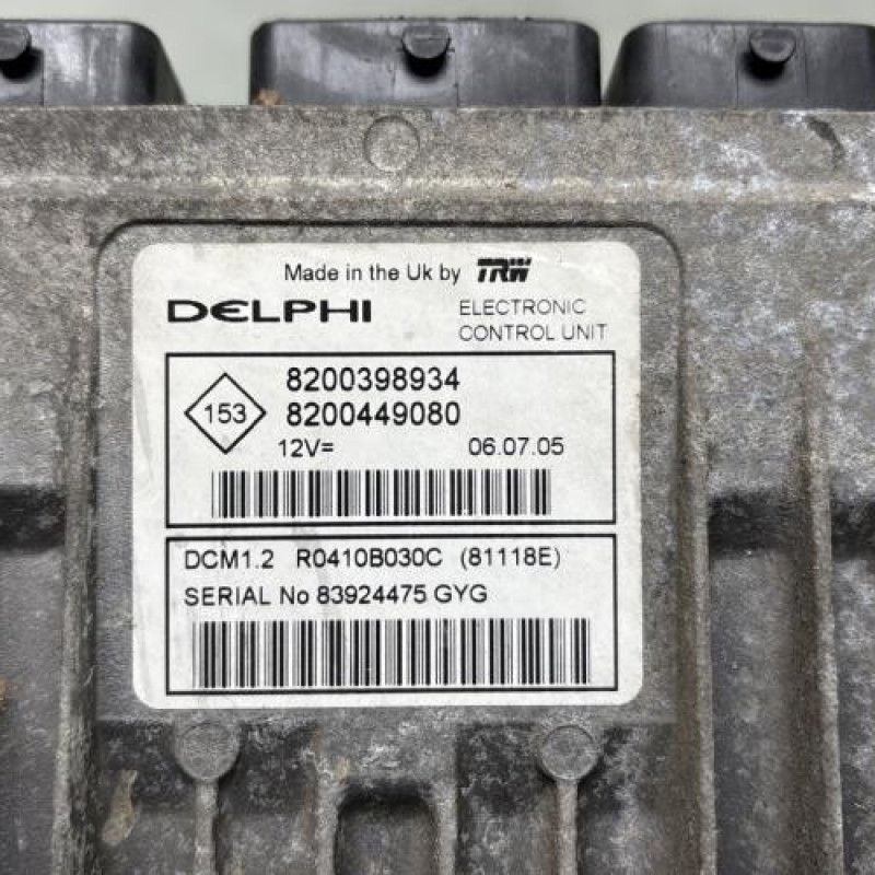 Calculateur moteur RENAULT MODUS Photo n°2