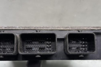 Calculateur moteur RENAULT MODUS