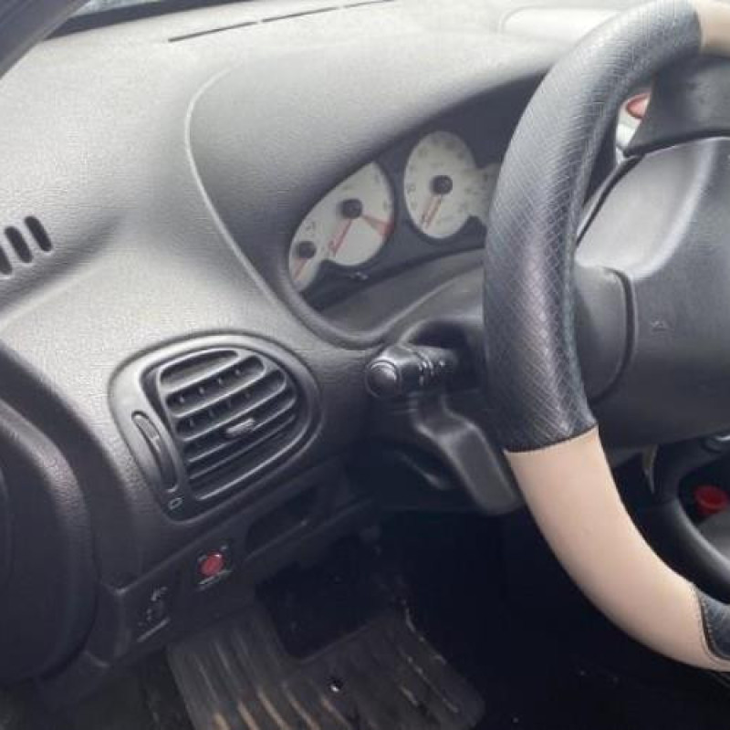 Calculateur moteur PEUGEOT 206 Photo n°11
