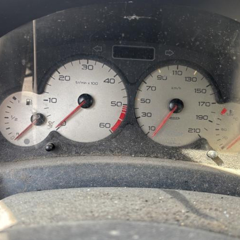 Calculateur moteur PEUGEOT PARTNER 1 Photo n°20