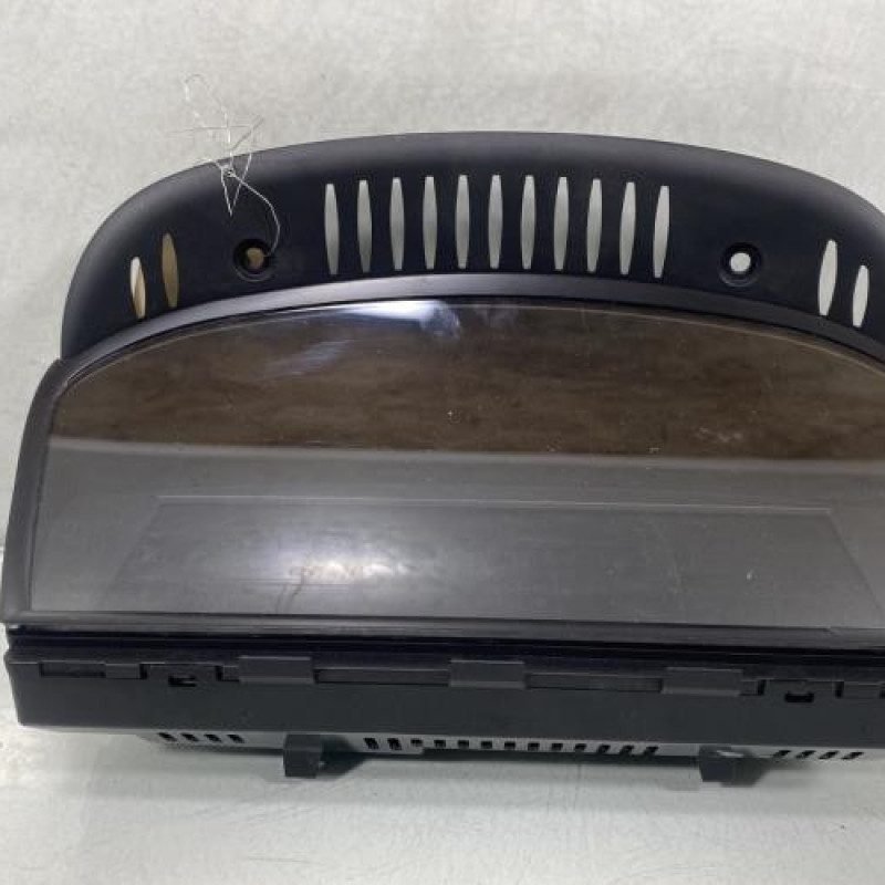 Ecran GPS BMW SERIE 3 E91 Photo n°1