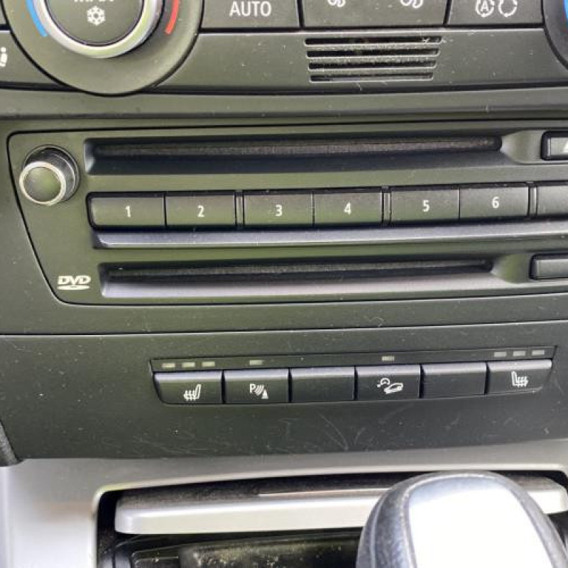 Ecran GPS BMW SERIE 3 E91 Photo n°17