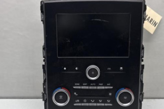 Ecran GPS RENAULT MEGANE 4 Photo n°1