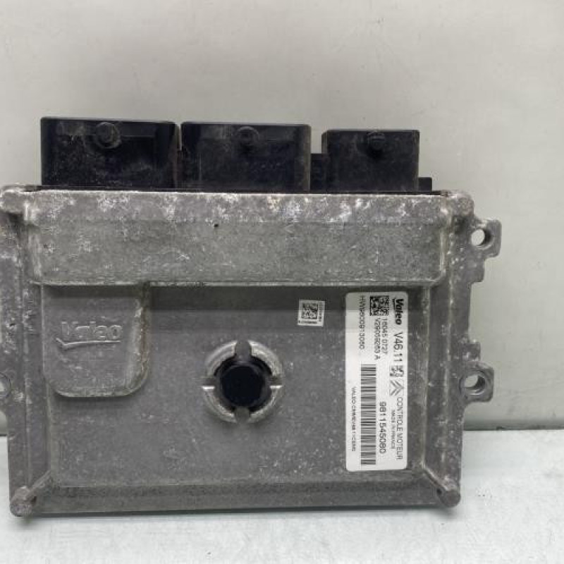 Calculateur moteur PEUGEOT 2008 1 Photo n°1