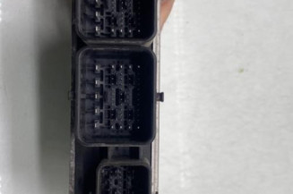 Calculateur moteur PEUGEOT 2008 1