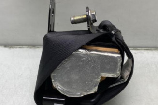 Ceinture arriere droit MAZDA 3 3