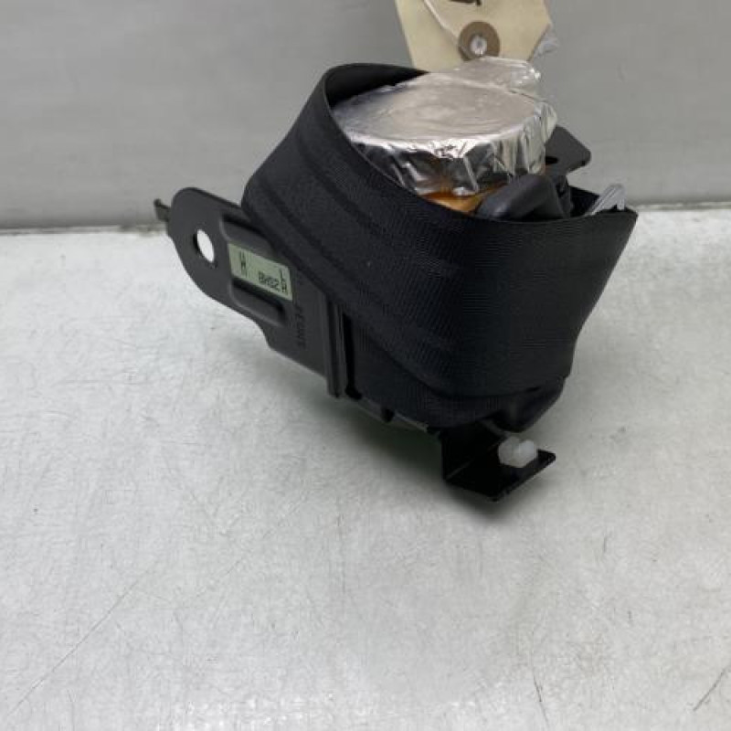 Ceinture arriere gauche MAZDA 3 3 Photo n°4
