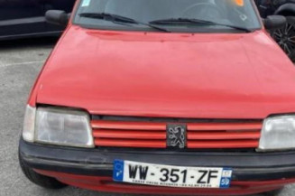 Ceinture avant droit PEUGEOT 205