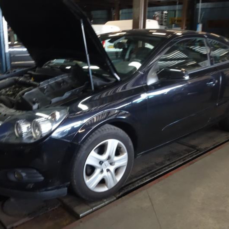 Ceinture avant droit OPEL ASTRA H Photo n°5