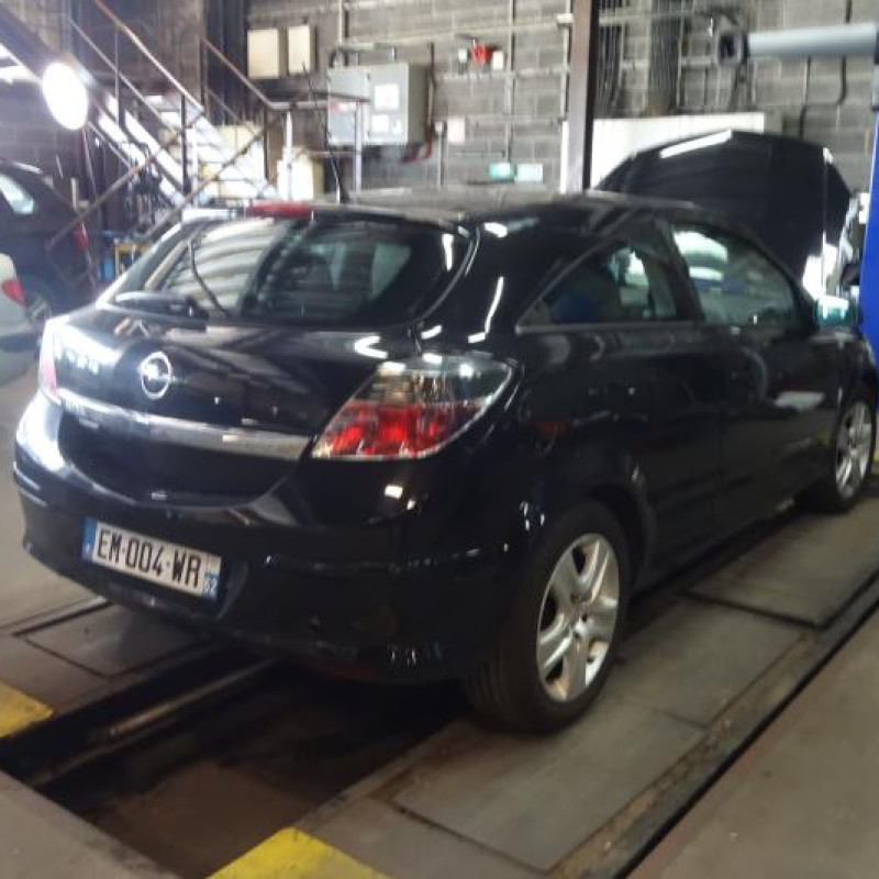 Ceinture avant droit OPEL ASTRA H Photo n°11