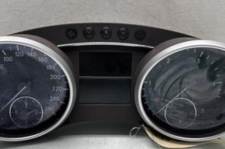 Compteur MERCEDES CLASSE M 164 Photo n°1