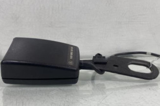 Attache ceinture arriere droit MERCEDES CLASSE B 245