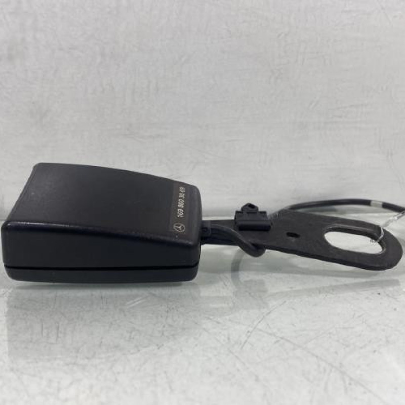 Attache ceinture arriere droit MERCEDES CLASSE B 245 Photo n°3