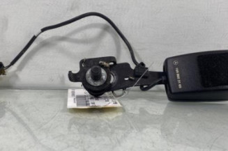 Attache ceinture arriere gauche MERCEDES CLASSE B 245 Photo n°1