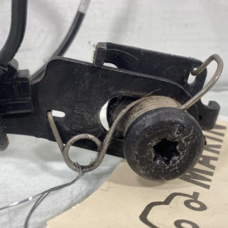 Attache ceinture arriere gauche MERCEDES CLASSE B 245 Photo n°3