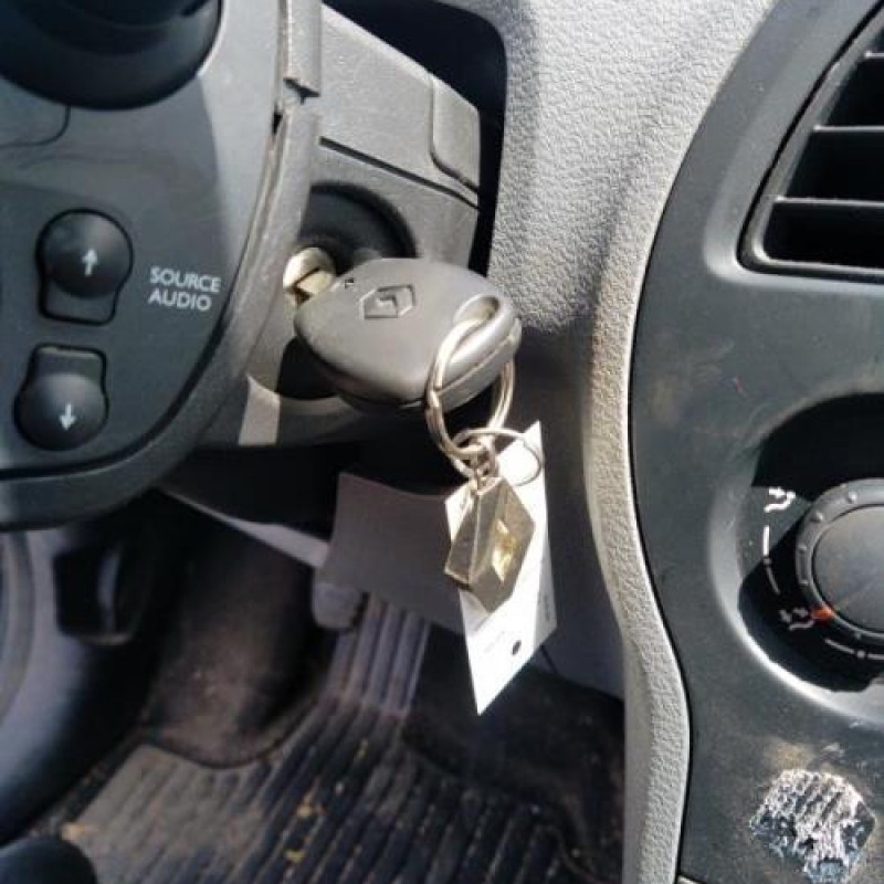 Aile avant droit RENAULT MODUS Photo n°18